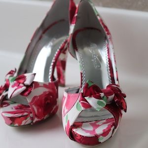 Michaelangelo garden party heels